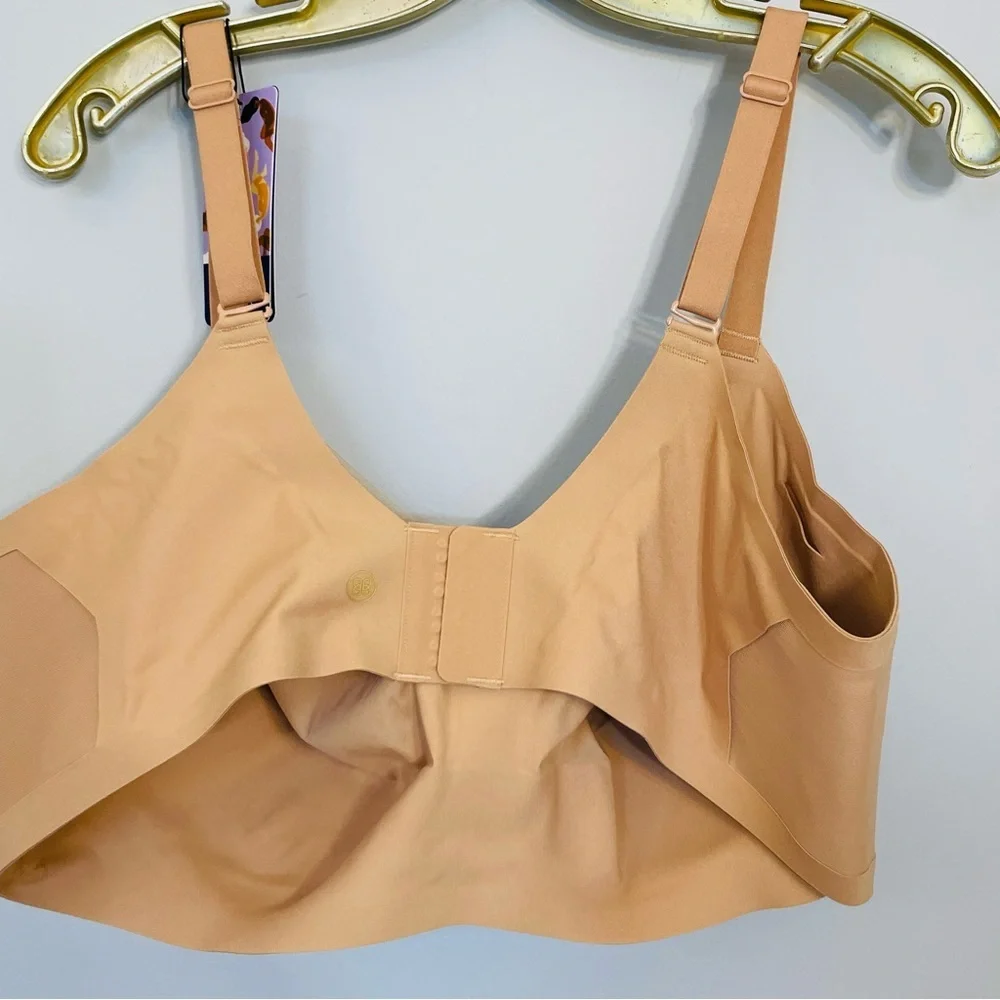 Honeylove Wireless Crossover Bra NWT NEW Sand 44DD 3X - Picture 8 of 9